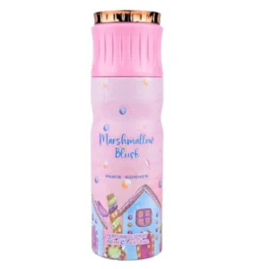 O Body Splash Marshmallow Blush é a versão mais leve, refrescante e acessível do famoso perfume viral árabe Marshmallow Blush da Paris Corner.